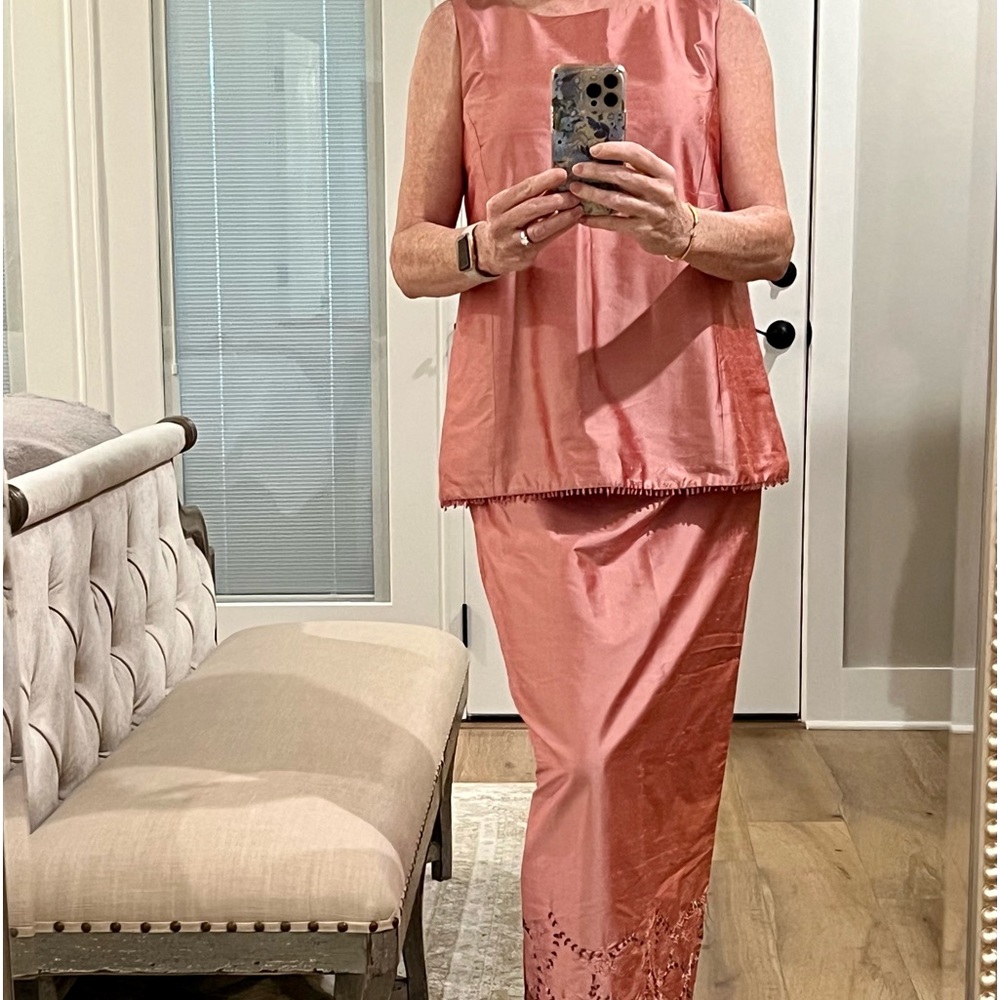 😍Beautiful 100% Silk Mimi Maternity Suit Small